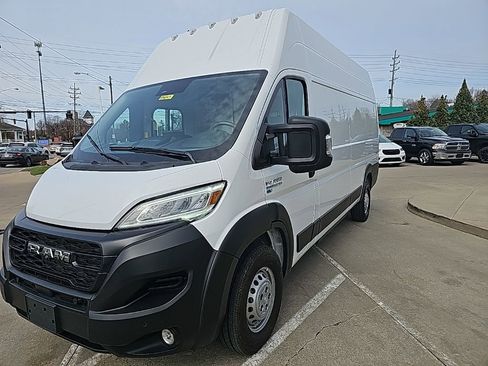 Used 2024 RAM ProMaster 3500 w/ Delivery Van Package FWD image 6