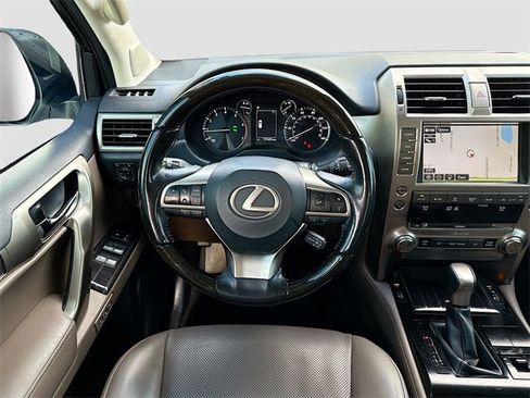 Used 2021 Lexus GX 460 Premium image 17
