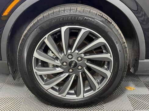 Used 2023 Lincoln Corsair Reserve w/ Towing Package image 10