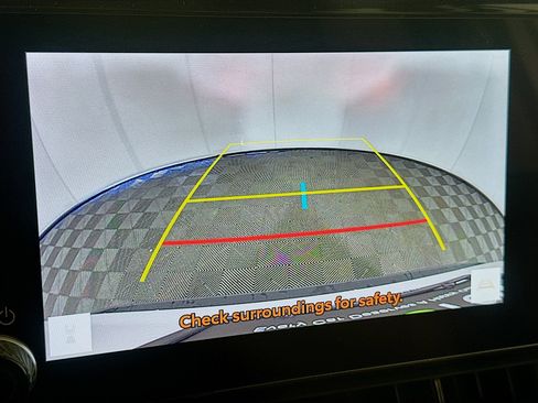 Used 2025 Toyota RAV4 XLE w/ Convenience Package image 23