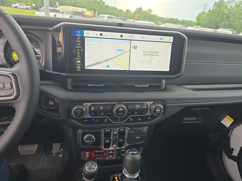 New 2025 Jeep Wrangler Unlimited Rubicon 4xe w/ Safety Group image 34