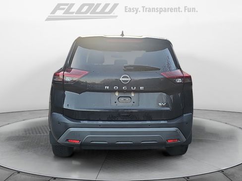 Used 2023 Nissan Rogue SV image 8