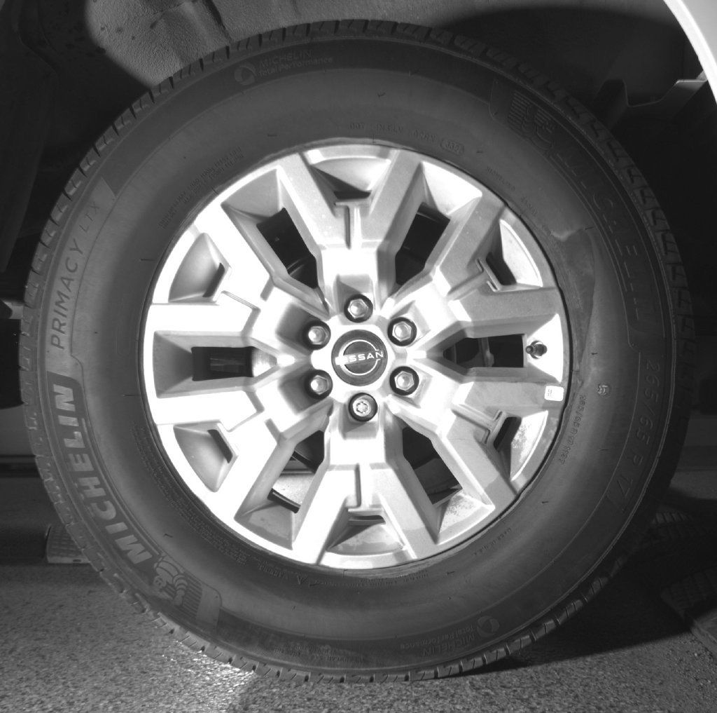 Used 2023 Nissan Frontier SV w/ Technology Package AWD/4WD image 13