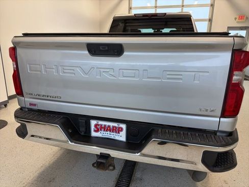 Used 2022 Chevrolet Silverado 2500 LTZ w/ Gooseneck/5TH Wheel Package AWD/4WD image 10