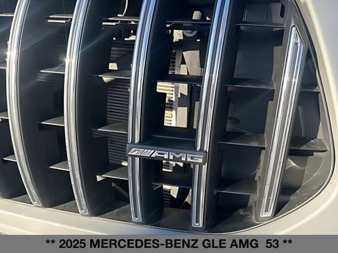 Used 2025 Mercedes-Benz GLE 53 AMG GLE 53 AMG image 10