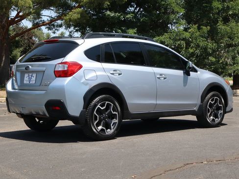 Used 2014 Subaru Crosstrek 2.0i Premium AWD/4WD image 5