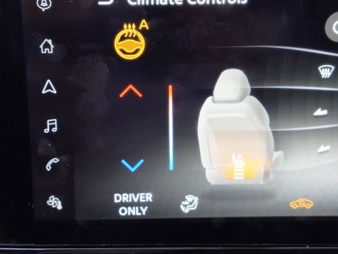 Used 2023 Nissan Ariya EVOLVE+ image 7