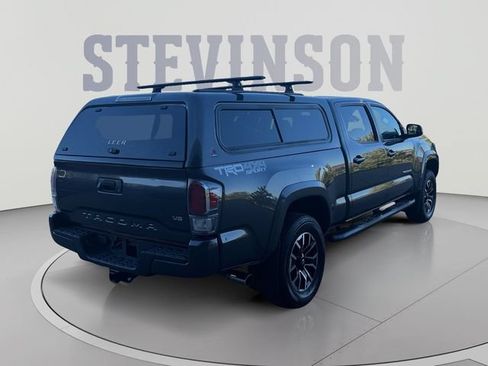 Used 2022 Toyota Tacoma TRD Sport w/ Technology Package AWD/4WD image 5