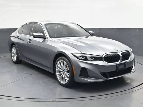 Used 2024 BMW 330i xDrive Sedan w/ Convenience Package AWD/4WD image 2