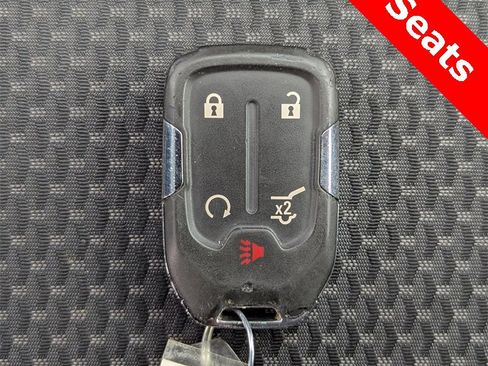 Used 2023 GMC Acadia SLE w/ Driver Convenience Package image 32