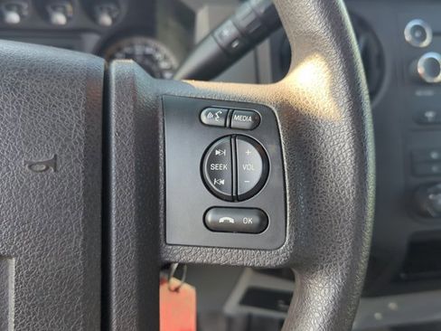 Used 2013 Ford F250 XL AWD/4WD image 13