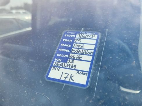Used 2025 Ford Expedition Active AWD/4WD image 4