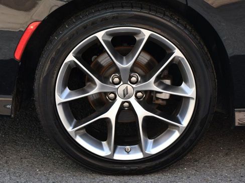 Used 2022 Dodge Charger GT image 9