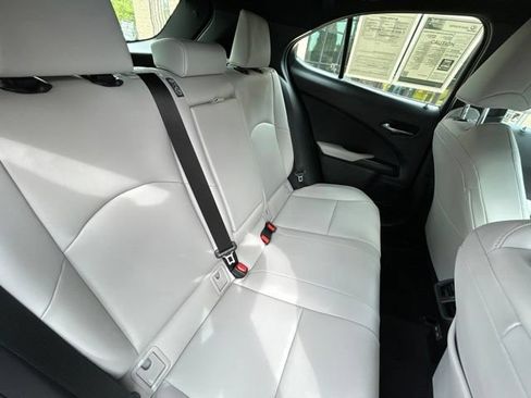 Used 2025 Lexus UX 300h AWD w/ Cold Area Package image 29