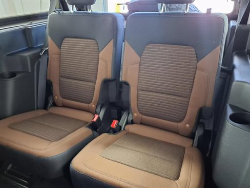 Used 2023 Ford Bronco Outer Banks AWD/4WD image 13