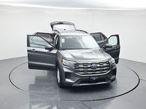 New 2026 Ford Explorer Active RWD image 49