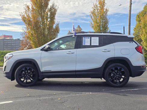 Certified 2021 GMC Terrain SLE w/ Driver Convenience Package image 21