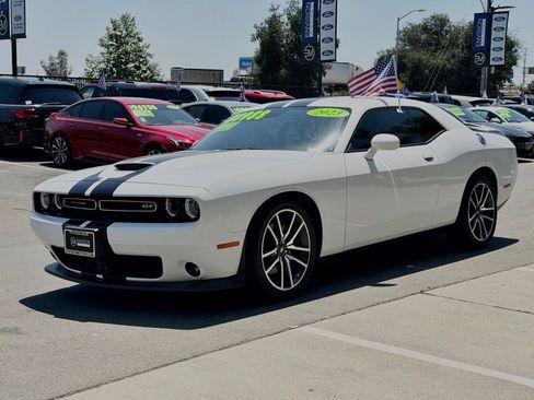 Used 2023 Dodge Challenger GT w/ Plus Package RWD image 7