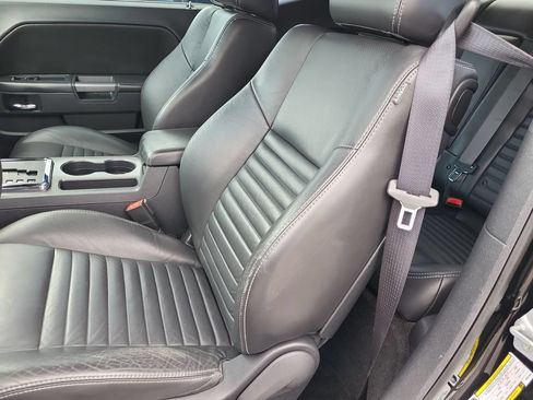 Used 2013 Dodge Challenger R/T Plus RWD image 13