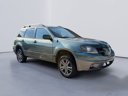 Used 2004 Mitsubishi Outlander XLS