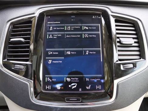 Used 2018 Volvo XC90 T6 Momentum w/ Convenience Package image 45