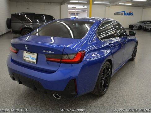 Used 2023 BMW 330e w/ M Sport Package RWD image 9