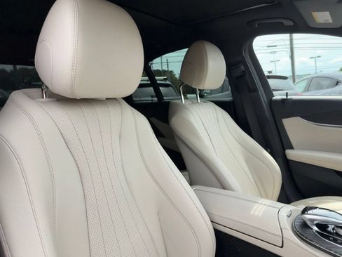 Used 2019 Mercedes-Benz E 300 image 32