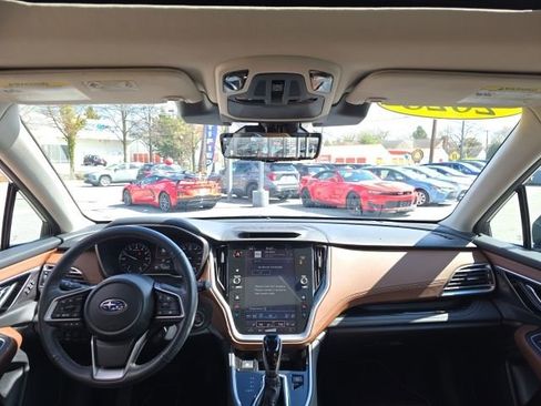 Used 2023 Subaru Outback Touring XT image 3