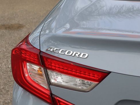 Used 2022 Honda Accord Touring image 48