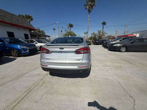 Used 2019 Ford Fusion Titanium AWD/4WD image 3