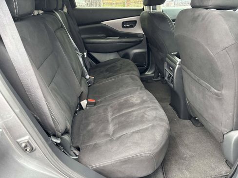 Used 2023 Nissan Murano S image 14