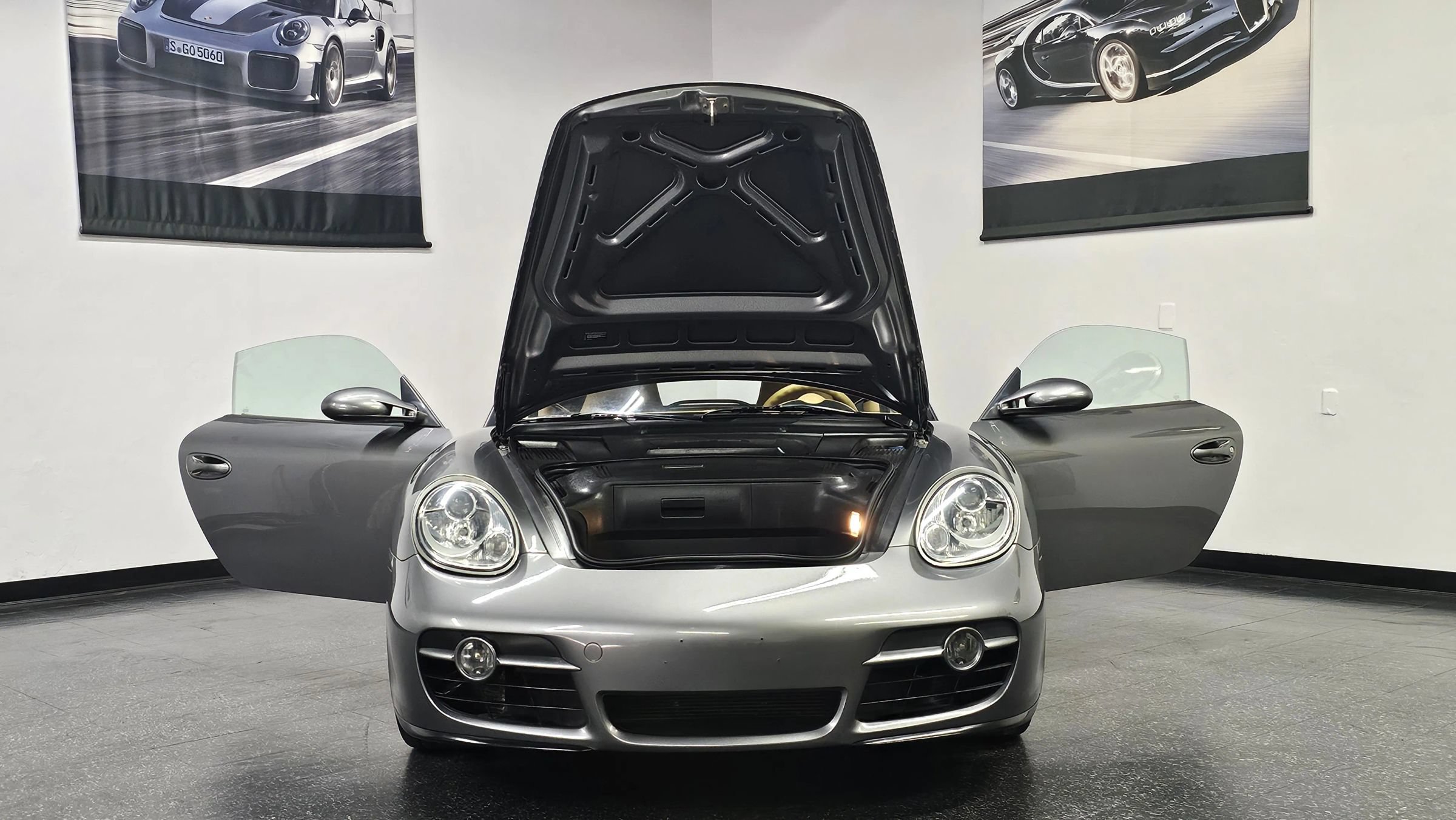 Used 2007 Porsche Cayman S RWD image 3