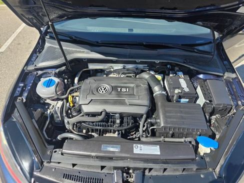 Used 2017 Volkswagen GTI Autobahn image 41