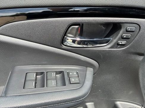 Used 2019 Honda Pilot Elite image 10
