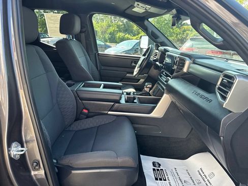 Used 2025 Toyota Tundra SR5 w/ SR5 Convenience Package AWD/4WD image 34