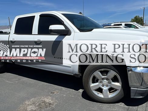 Used 2018 Chevrolet Silverado 1500 LT w/ LT Convenience Package RWD image 1