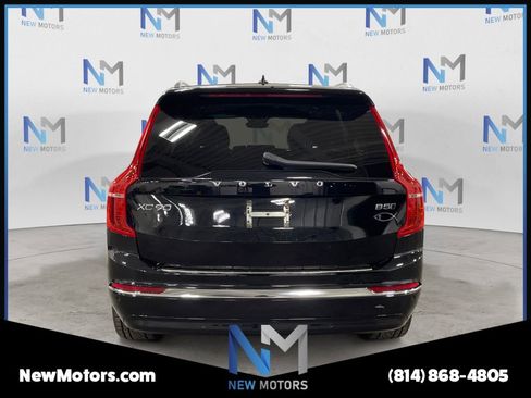 Used 2023 Volvo XC90 B5 Plus w/ Protection Package Premier image 4