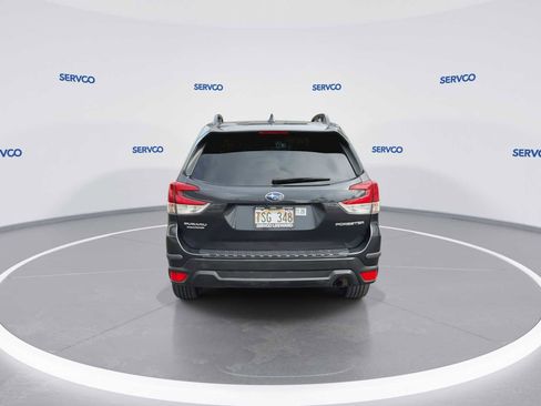 Used 2019 Subaru Forester Premium image 7