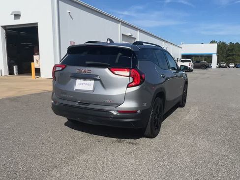 Used 2023 GMC Terrain AT4 image 8