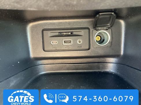 Used 2024 Chevrolet Equinox LT image 21