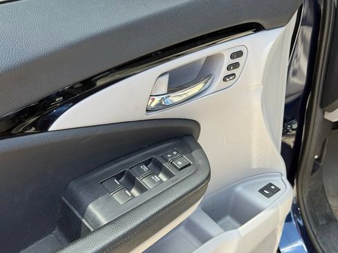 Used 2018 Honda Pilot Elite image 11