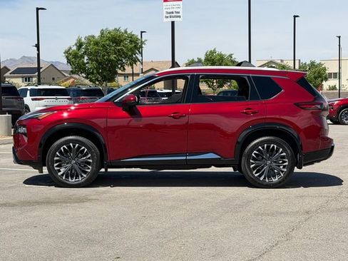 New 2026 Nissan Rogue Platinum AWD/4WD image 2