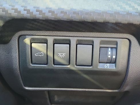 Certified 2023 Subaru Ascent Premium w/ Convenience Package image 27