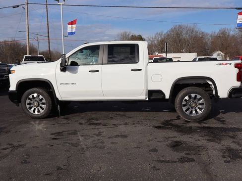New 2026 Chevrolet Silverado 2500 Custom w/ Custom Value Package AWD/4WD image 19