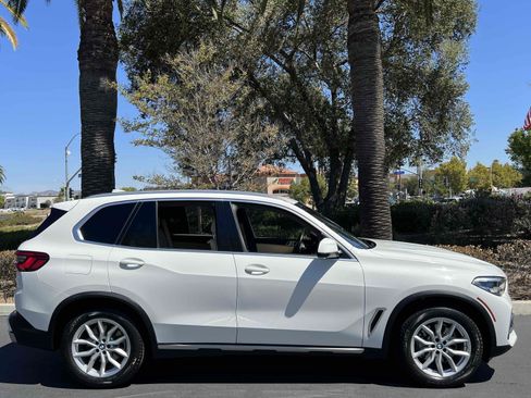 Used 2019 BMW X5 xDrive40i w/ Convenience Package AWD/4WD image 67