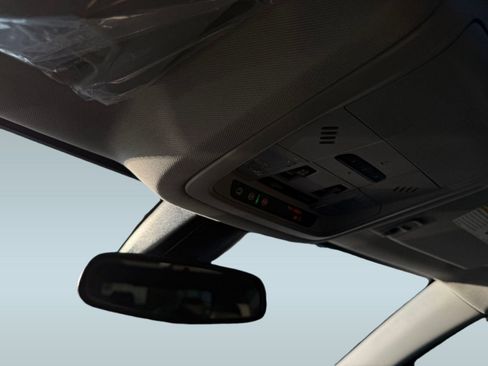 Used 2023 GMC Acadia AT4 w/ Technology Package image 16