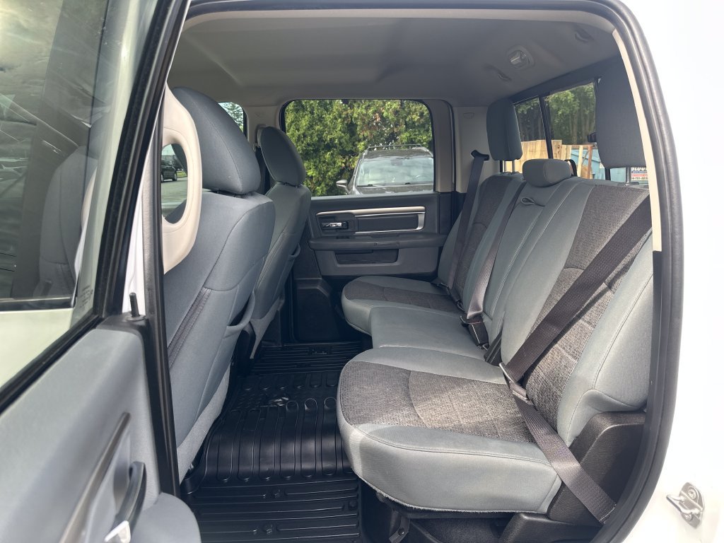 Used 2019 RAM 1500 Warlock AWD/4WD image 15