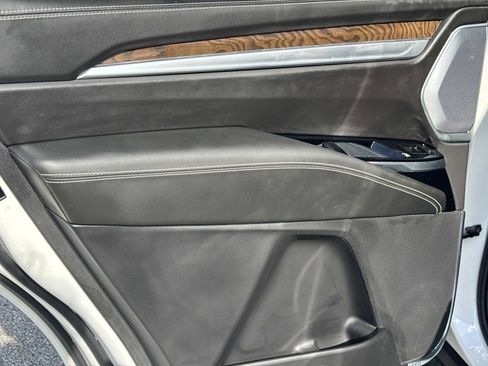 New 2025 Cadillac Escalade Sport Platinum w/ LPO, Floor Liner Package image 12