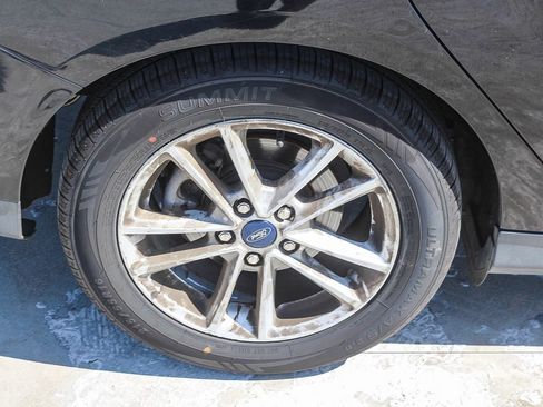 Used 2018 Ford Focus SE FWD image 9