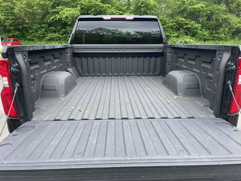 Used 2021 Chevrolet Silverado 1500 RST AWD/4WD image 13
